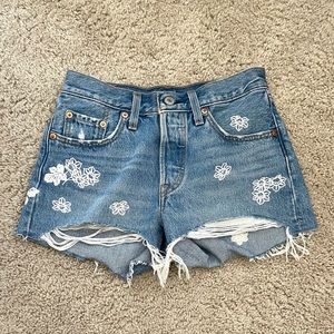 Levi’s 501 Lace Embroidery